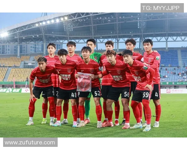 成都与深圳足球队的较量分析与战术解读